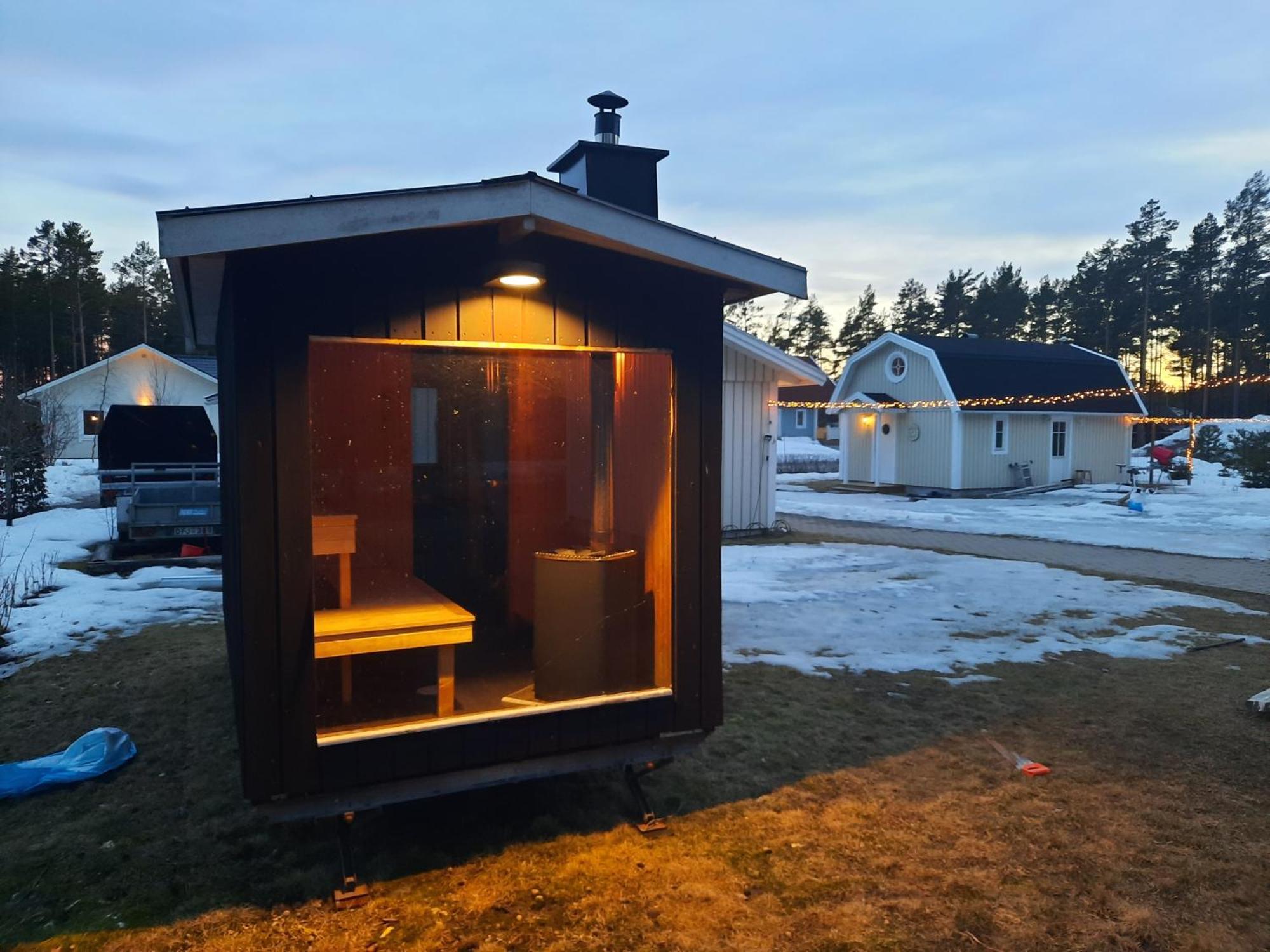 Charmigt Hus Och Mysigt Boende! Hudiksvall Bagian luar foto